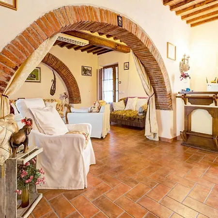 빌라 With 5 Bedrooms In Farneta, With Private Pool, Terrace And Wifi 코르토나